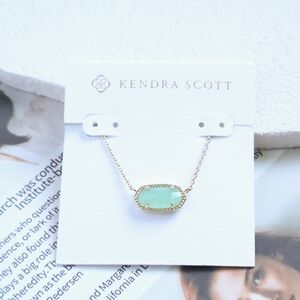 Kendra Scott Elisa Gold Necklace - Chalcedony Glass